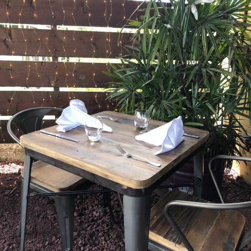 OQG RESTAURANT- PLAINE DES CAFRES - RÉUNION/ TERRACE