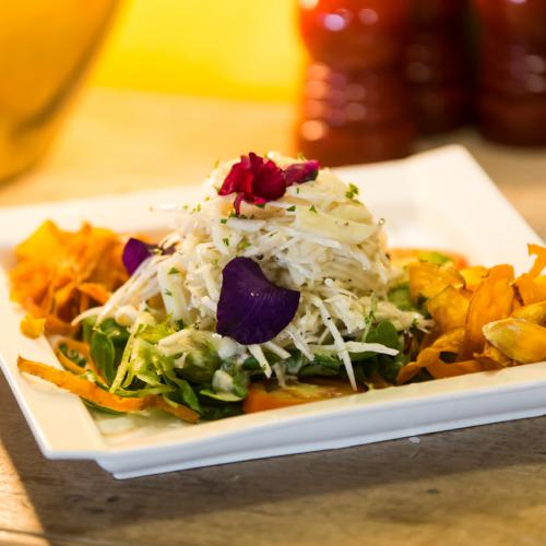 OQG RESTAURANT- PLAINE DES CAFRES - RÉUNION/  palmist salad