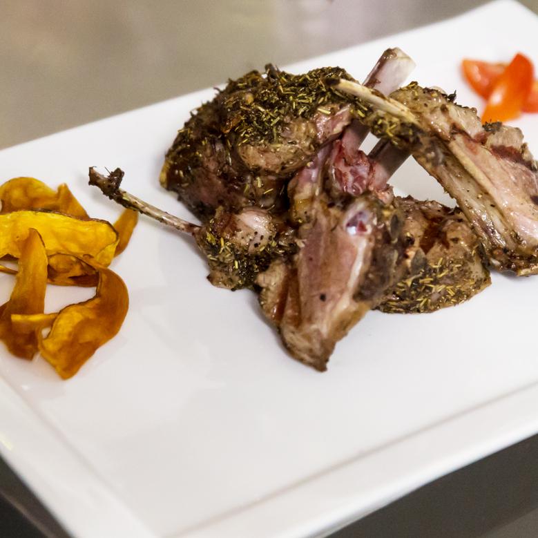 OQG RESTAURANT- PLAINE DES CAFRES - RÉUNION/ GRILLS